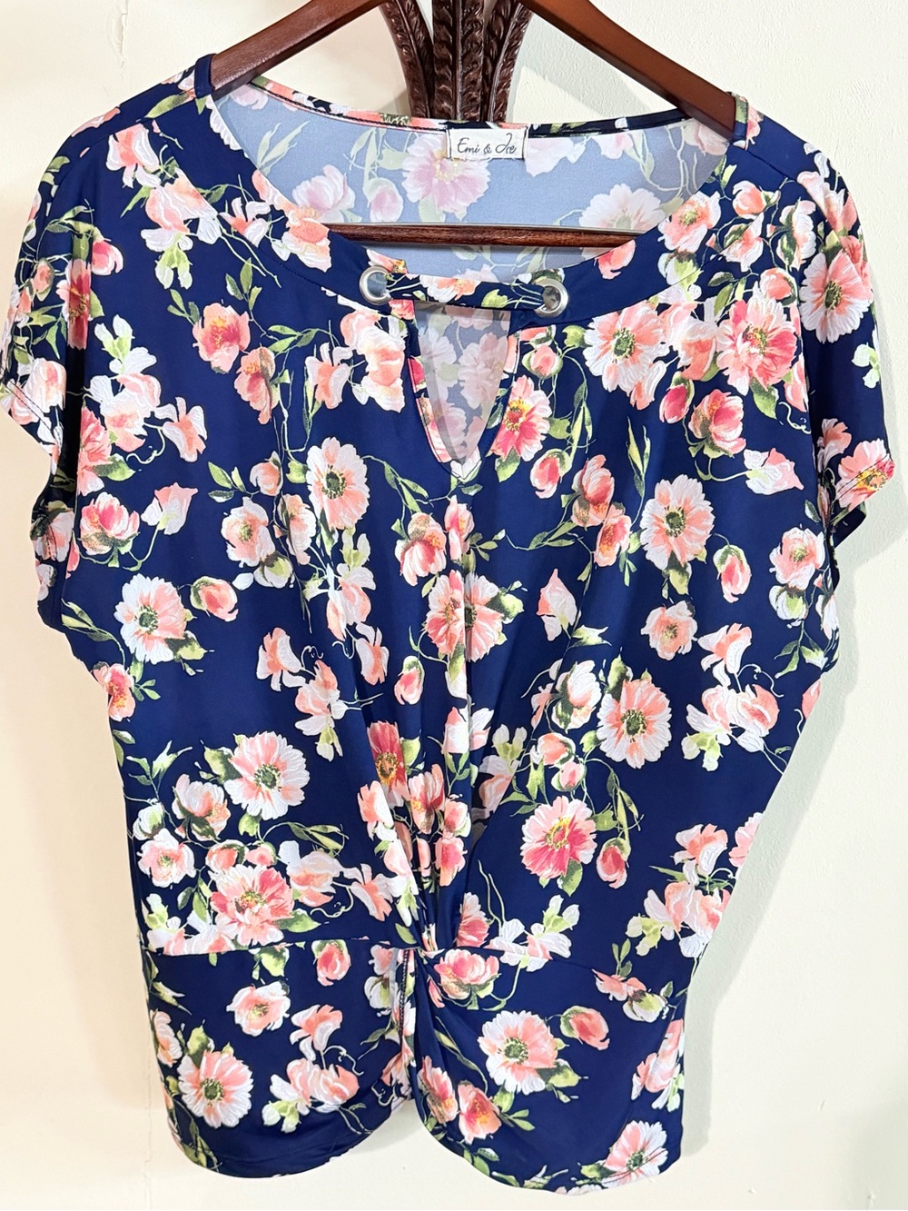 Emi & Joe Navy Floral Twist Front Keyhole Blouse Short Sleeve Women’s Top Office